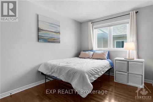 114 Echowoods Avenue, Ottawa, ON - Indoor Photo Showing Bedroom