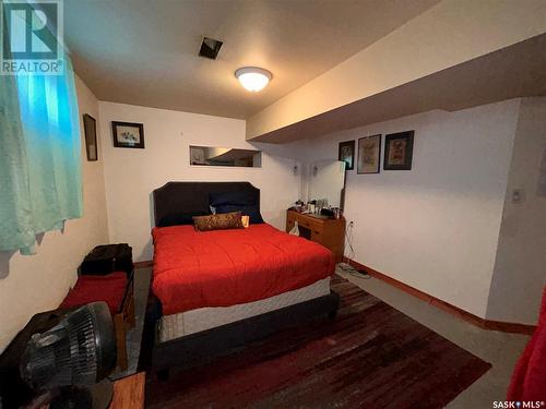 1872 St Laurent Drive, North Battleford, SK - Indoor Photo Showing Bedroom