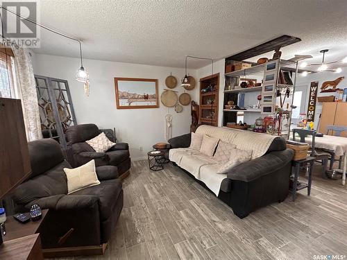 1872 St Laurent Drive, North Battleford, SK - Indoor Photo Showing Living Room