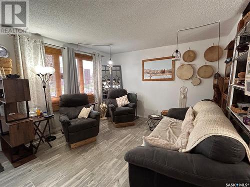 1872 St Laurent Drive, North Battleford, SK - Indoor Photo Showing Living Room