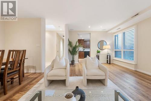 Ph #7 - 3267 King Street E, Kitchener, ON - Indoor Photo Showing Living Room