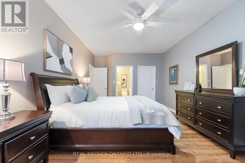 Ph #7 - 3267 King Street E, Kitchener, ON - Indoor Photo Showing Bedroom