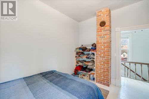 606 Carbonate Street, Nelson, BC - Indoor Photo Showing Bedroom