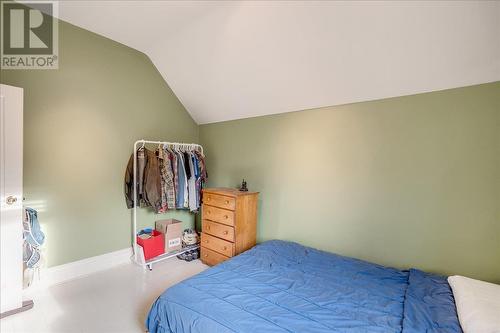 606 Carbonate Street, Nelson, BC - Indoor Photo Showing Bedroom