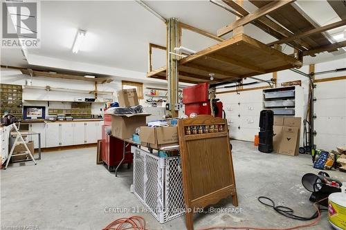 7387 County Rd 9, Greater Napanee, ON - Indoor Photo Showing Garage