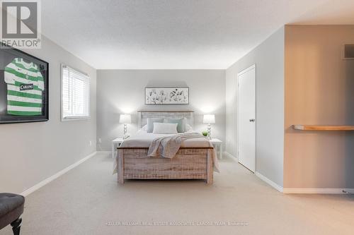 36 - 2355 Fifth Line W, Mississauga, ON - Indoor Photo Showing Bedroom