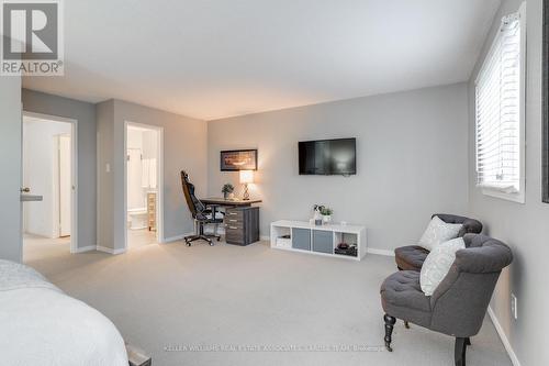 36 - 2355 Fifth Line W, Mississauga, ON - Indoor Photo Showing Bedroom