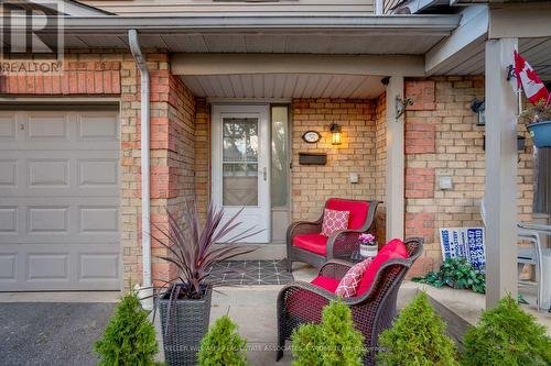 36 - 2355 Fifth Line W, Mississauga, ON - Outdoor