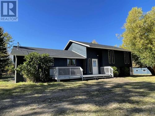 5492 Upper Houseman Road, 100 Mile House, BC - Outdoor With Deck Patio Veranda