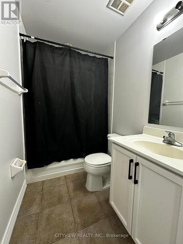 1805 - 388 Prince Of Wales Drive, Mississauga, ON - Indoor Photo Showing Bathroom