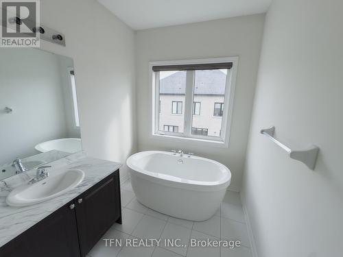 48 Boathouse Road, Brampton, ON - Indoor Photo Showing Bathroom