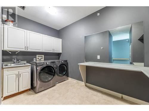 9719 Brown Street, Summerland, BC - Indoor Photo Showing Laundry Room