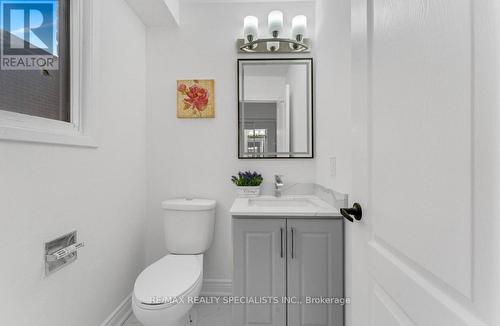 67 Winterfold Drive, Brampton, ON - Indoor Photo Showing Bathroom