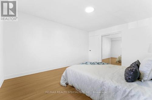 67 Winterfold Drive, Brampton, ON - Indoor Photo Showing Bedroom