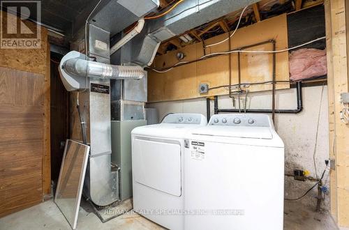 67 Winterfold Drive, Brampton, ON - Indoor Photo Showing Laundry Room