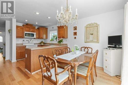 3918 Pleasantview Lane, Lincoln, ON - Indoor Photo Showing Dining Room