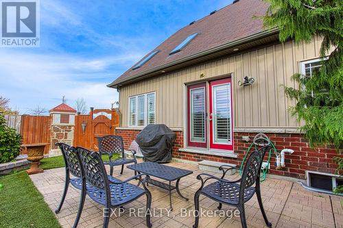 41 Valiant Circle, Hamilton, ON - Outdoor With Deck Patio Veranda With Exterior