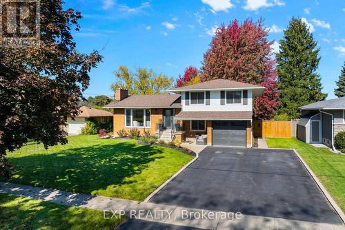 6977 Waterloo Drive, Niagara Falls, ON - Outdoor With Facade