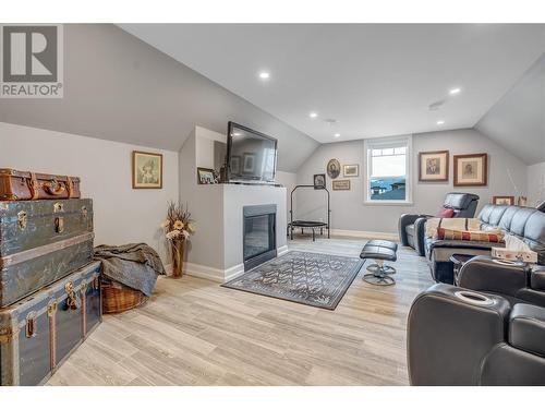 1715 Britton Road, Summerland, BC - Indoor Photo Showing Living Room With Fireplace