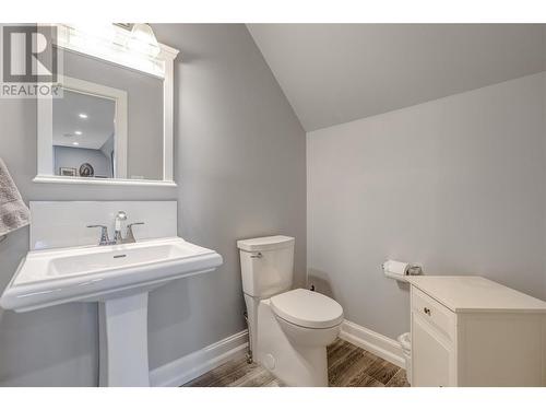 1715 Britton Road, Summerland, BC - Indoor Photo Showing Bathroom