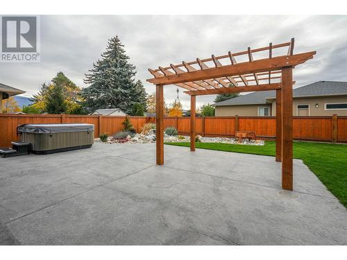 1715 Britton Road, Summerland, BC - Outdoor