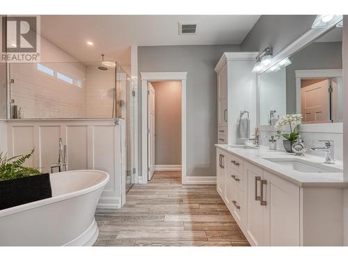 1715 Britton Road, Summerland, BC - Indoor Photo Showing Bathroom