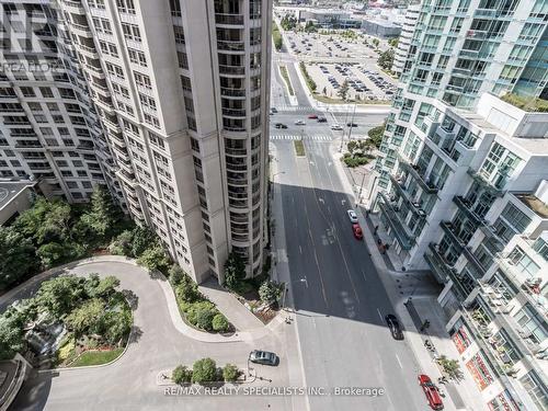 1906 - 3880 Duke Of York Boulevard, Mississauga, ON - Outdoor