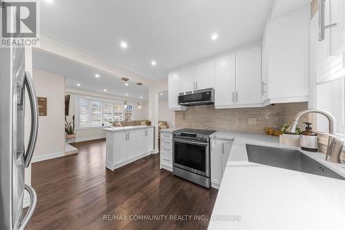 310 Friendship Avenue, Toronto, ON - Indoor Photo Showing Kitchen With Upgraded Kitchen