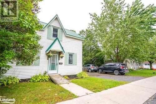 View of front facade with a front yard - 97 William Street, Parry Sound, ON - Outdoor