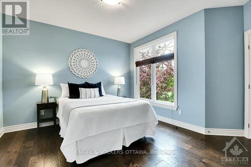 5844 Longhearth Way, Ottawa, ON - Indoor Photo Showing Bedroom