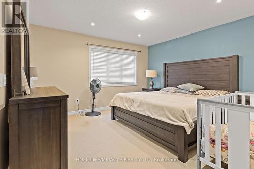 11 Thornapple Street, Brampton, ON - Indoor Photo Showing Bedroom