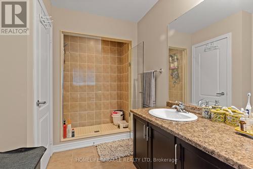 11 Thornapple Street, Brampton, ON - Indoor Photo Showing Bathroom