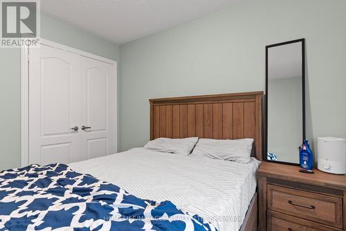 11 Thornapple Street, Brampton, ON - Indoor Photo Showing Bedroom