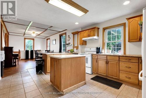 188 Valentia Road, Kawartha Lakes (Little Britain), ON - Indoor Photo Showing Kitchen