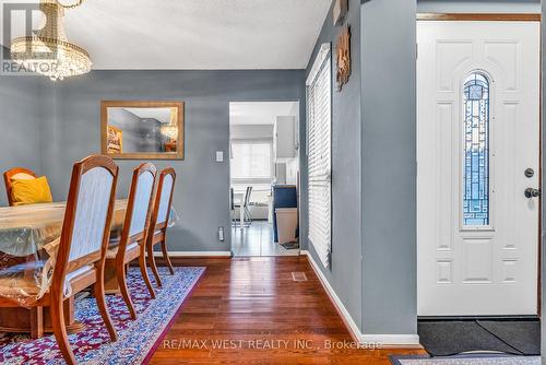 19 - 2 Dailing Gate, Toronto, ON - Indoor Photo Showing Dining Room