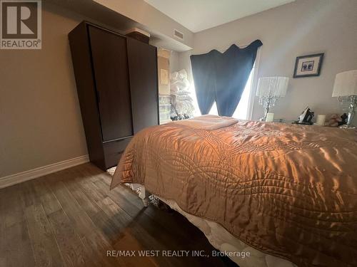 402 - 720 Yonge Street, Barrie, ON - Indoor Photo Showing Bedroom