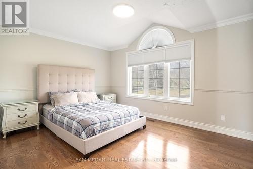 10 Stonehart Street, Caledon, ON - Indoor Photo Showing Bedroom