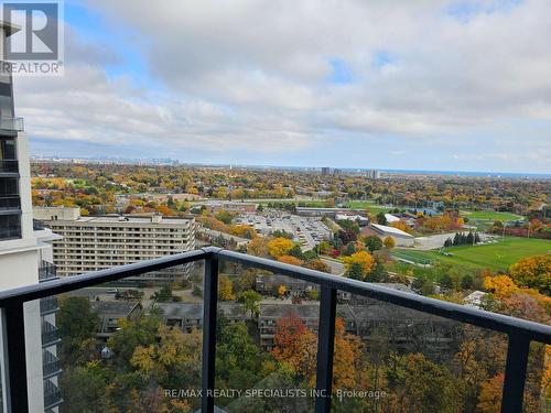 1907 - 202 Burnhamthorpe Road E, Mississauga, ON - Outdoor With Balcony With View