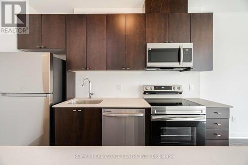 107 - 490 Gordon Krantz Avenue, Milton, ON - Indoor Photo Showing Kitchen