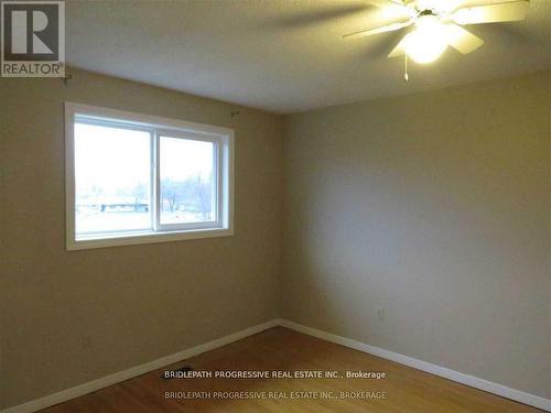 8 Heritage Road, Innisfil, ON - Indoor Photo Showing Other Room