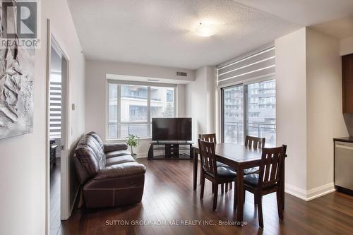 204 - 95 North Park Road, Vaughan, ON - Indoor