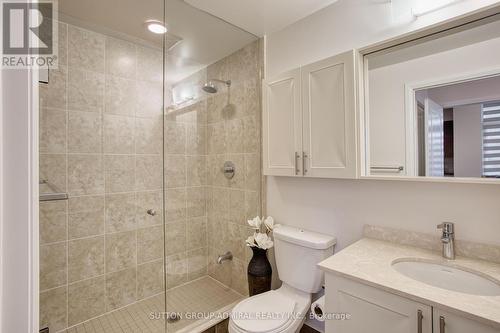 204 - 95 North Park Road, Vaughan, ON - Indoor Photo Showing Bathroom