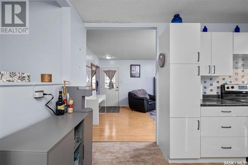 29 Kemp Crescent, Prince Albert, SK - Indoor Photo Showing Kitchen