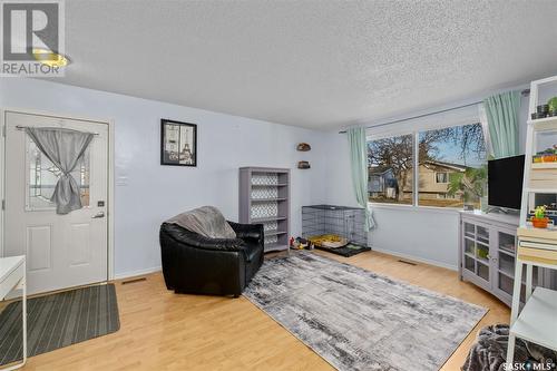 29 Kemp Crescent, Prince Albert, SK - Indoor