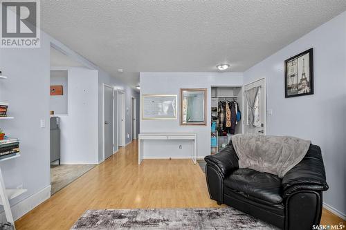 29 Kemp Crescent, Prince Albert, SK - Indoor Photo Showing Living Room