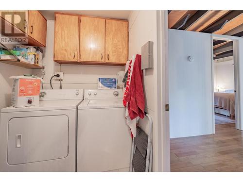 4736 Copper Crescent, Windermere, BC - Indoor Photo Showing Laundry Room