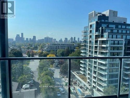 1018 - 2885 Bayview Avenue, Toronto, ON - Outdoor With View