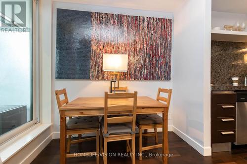 421 - 75 Portland Street, Toronto, ON - Indoor Photo Showing Dining Room