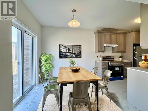 100 Baker Street, Thorold, ON - Indoor Photo Showing Dining Room