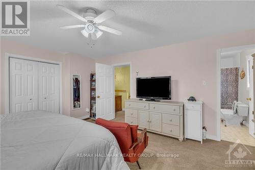 32 Felker Way, South Dundas, ON - Indoor Photo Showing Bedroom